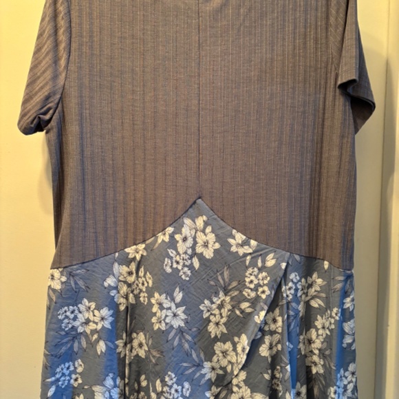Doe & Rae short sleeve peplum - Picture 3 of 4